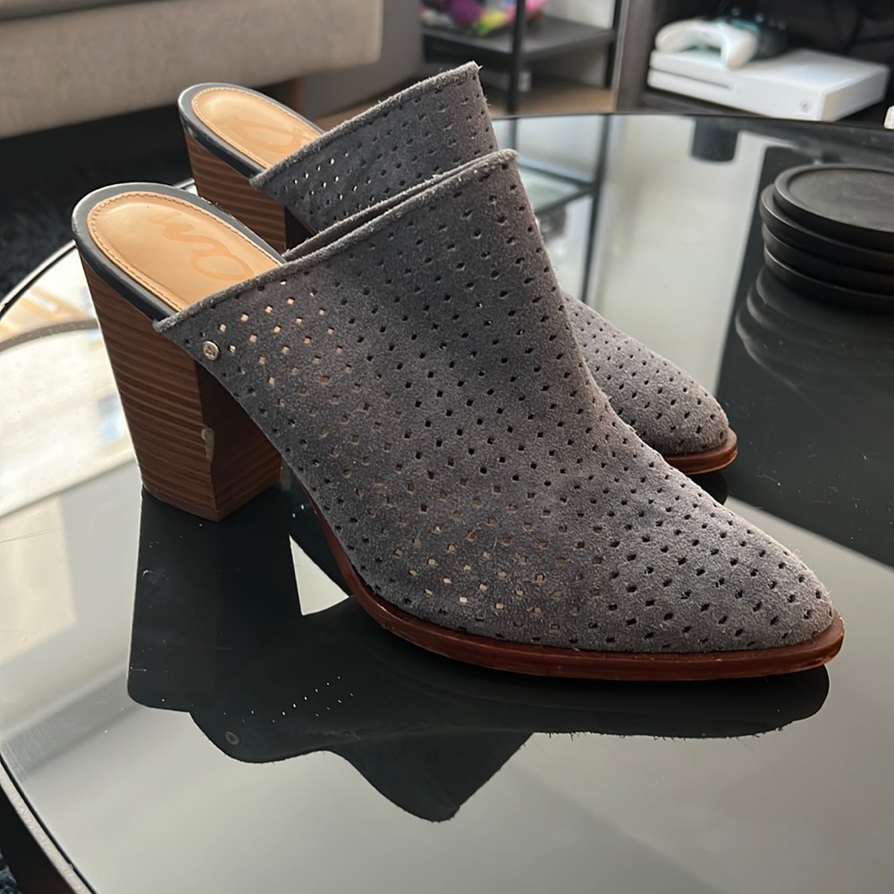 Lightly used Sam Edelman heels size 10